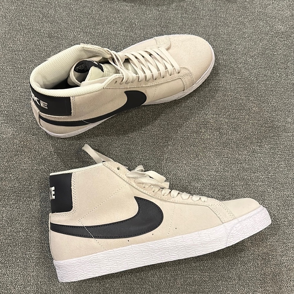 Nike blazer